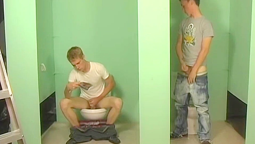 Steamy Shower Sex: Nevin, Scott Bradens Wet Threesome Passion – TwinkyliciousDelight