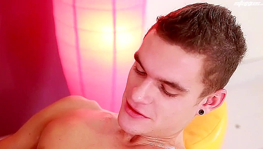 Jack Rider Gets a Hot Hand Job Before Riding Hard for Shane Barrett – Gay