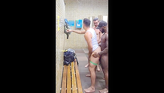 Rough Blowjob Rush: Steamy Gay Hookup at the Bus Stop – XXX Adventures