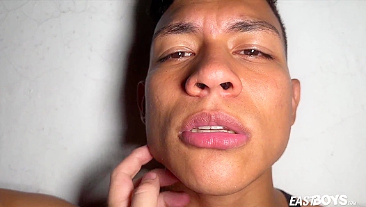 Alan Foxter Returns for Another Wild Ride Filled with Passion – GayPornX