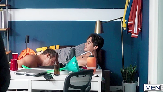 Spit, Swallow Bareback Bliss: Three-Way Explosion – GayThreesomes 18+