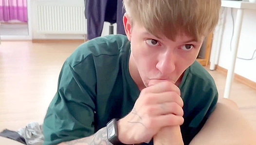 Deep Throat Obsession: I Swallowed Every Last Drop from My Stepbro – 18+