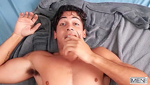 Ashton Trevor Heat Up in Wild Three-Way Encounter – Fresh Meat 18+
