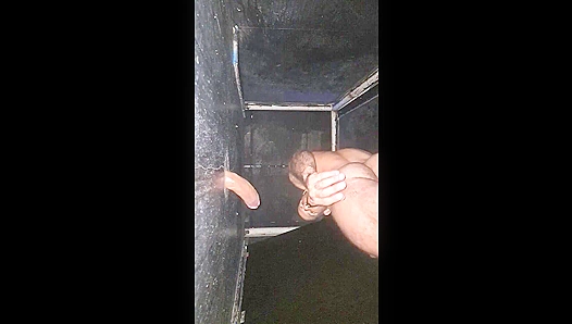 Blindfolded Blowjobs: Anonymous Glory Hole Sessions Until Explosion – Gay XXX