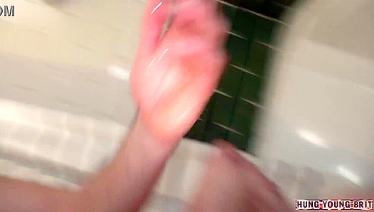 Massive Hard Cock Exposed: Raw Passion in South London – GayVoyeurs 18+
