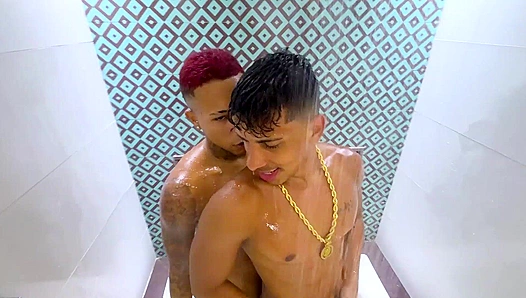 Hot Steam, Hard Throbs: Best Friends Collide in Wet Shower Passion – XXX Action