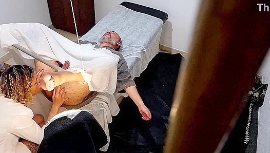 Doctors Exam Turns Hot: Patient Gets a Surprise from His Sexy Male Doctor – GayPornMD