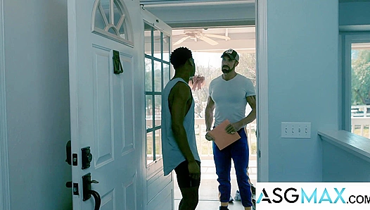 Dallas Steeles Hot Tease: Jock Takes Coach Ty Santana Deep—18+
