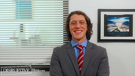 Boss Takes It Rough: Hunky Employee Turns Up Heat in Steamy Office Fuck – Roleplay Gone