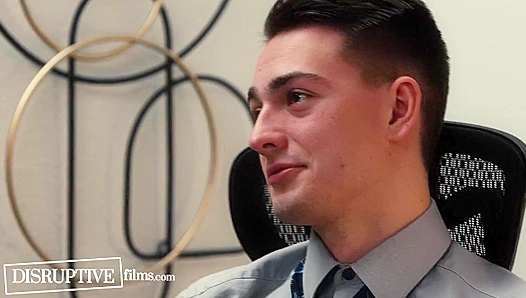 Boss In Charge: Carter Woods Dominates Masyn Thorne with Raw Passion – GayPornX 18+