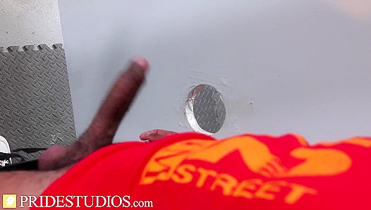 Riley Mitchell Bares Back for Massive Load at Glory Hole – Mind Blown