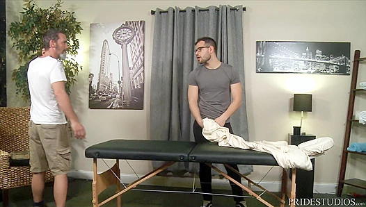Craving Depth: Young Buck Impales Himself on Daddys Massive Hardness – 18+