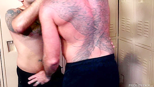 Ripped pierced Jack Dyers first gym hookup turns into bareback glory – hot intense action