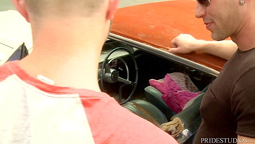 Rough Ride: Dirty Talker Dominates with Relentless Stamina – GayPornX 18+