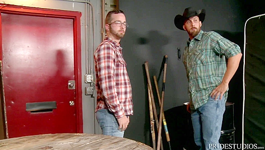 Under the Sun, This Horny Cowboy Takes It Deep Dirty – Full Ride