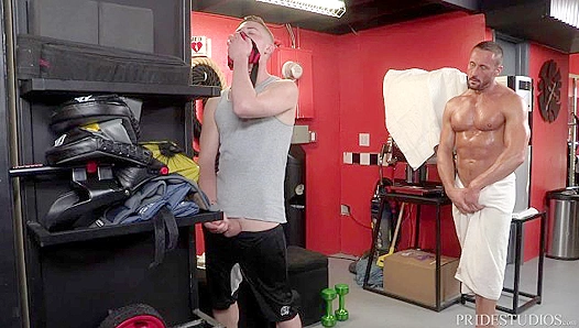 Hooked on Daddys Scent — Twink Devours Soaked Jock, Licking Every Drop – 18+