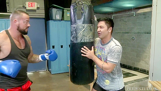Sean Durants Sculpted Frame Devours Huge Loads — Gym Trainer Begs For More cock