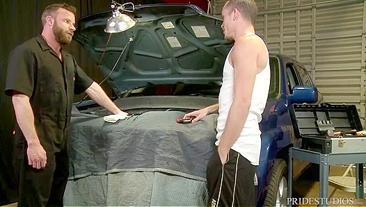 Mechanic Gets Stretched by Massive Hard Cock – Raw Anal Ride – 18+