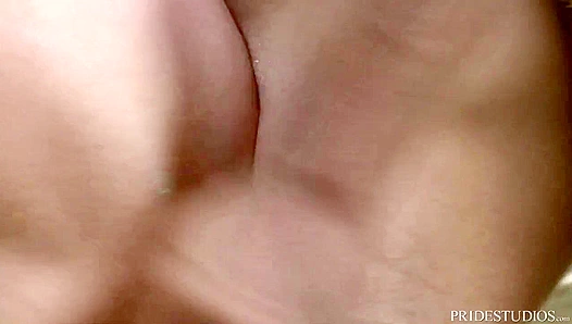 Catching Him JERKING OFF After Workout — Massive Hardcock Revealed! – GayPulse 18+