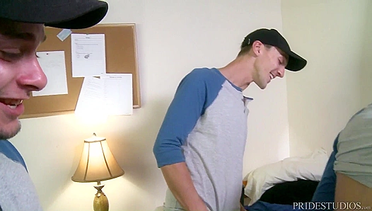 Fresh Meat Pledging Hard: College Boys Take On Busty Twinks Cocks – GayOrgies 18+