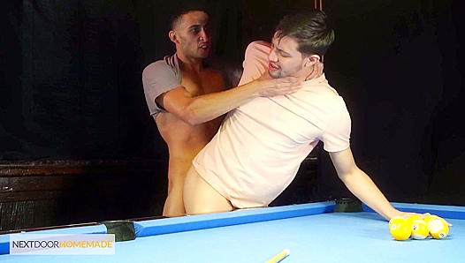 Steamy Summer Heat: Naughty Adventures with Damien White Max Lorde – NextDoorHomemade