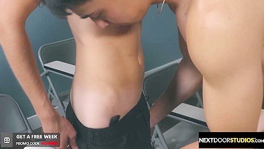 Top 10 Smoking Hot Twinks of 2023: Trevor Harris, Scott Finn More Juicy Fun –