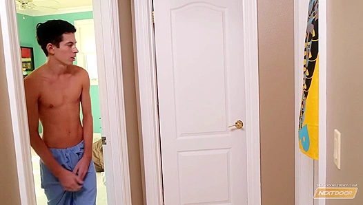 Fresh from the Shower: Curious Twink Craves Next Doors Thick Dick – 18+