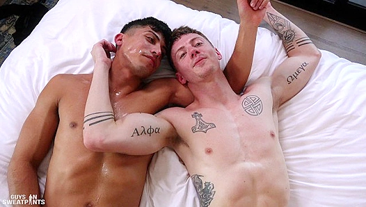 Fucking Hard Under the Stars: Wild Bear Twinks Meet Horny Hunters – Gay XXX