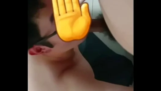 Public Blowie Thrills: Asian Guys Steamy Blowjob Ends in Massive Load – 18+