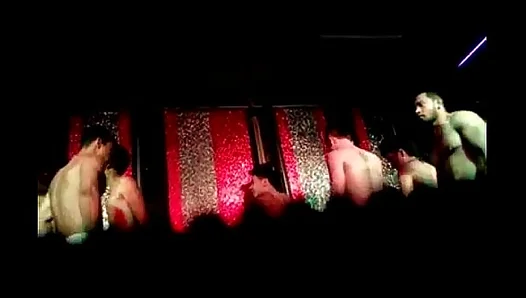 Hot Thai Encounter: Steamy Gay Barscene Lust in 13 Minutes – LGBTQ+ Erotica