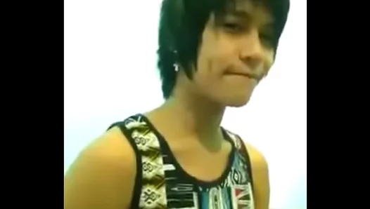 Curious Asian Guys First Steamy Public Encounter Turns Wild – Hot Surprise