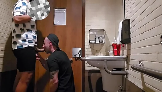 Big Dick in Tight Hole: Public Anal Ride in Mall Bathroom Stall – 18+