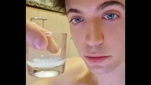 Tasting His Own Cream: Twink Enjoys Fresh Cum Post Blowjob – GayPorn 18+