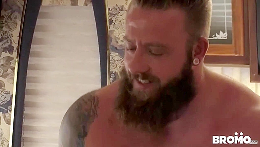 Aarons Extreme Ride: Fist-Fucked Raw in His ATV Mobile Den – BromoUS 18+