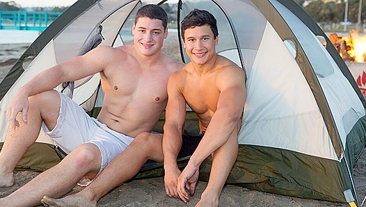 Clark Campbell Takes Control: Raw Anal Domination Over Perry – Sean Cody