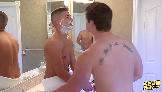Steamy Shower Sex Hot Bedroom Action: Clark Jake Gets Fully Dominated – SeanCody