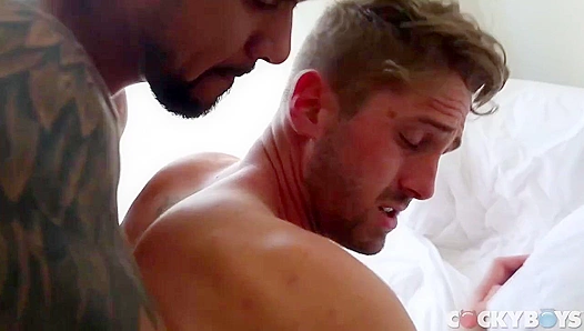 Bossy Boomer Dominates Wes: Steamy Shower Blowjob to Raw Doggy Ass – WesleyWoods 18+