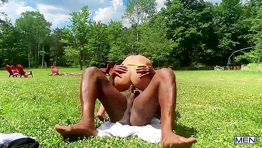 Deep Cucumber Games: Bruno Cartella Ty Shine Go Hard – Wild Gay Scenes