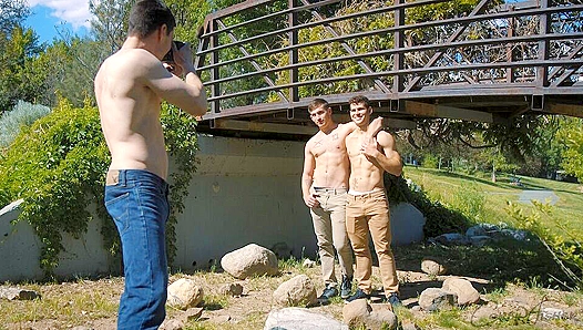 Unleashed Passion: Raw Gay Hookups Just Like Classic Corbin Fisher – HD 18+
