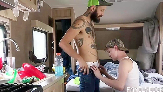 Stepbrothers Unleashed: Hung Teens Explore Forbidden Anal Desire – Mel Grey x Matt Mucks