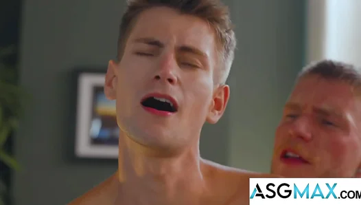 Steamy Jock Action: Secret Office Hookup Turns Hot Wild – Gay Porno Parody