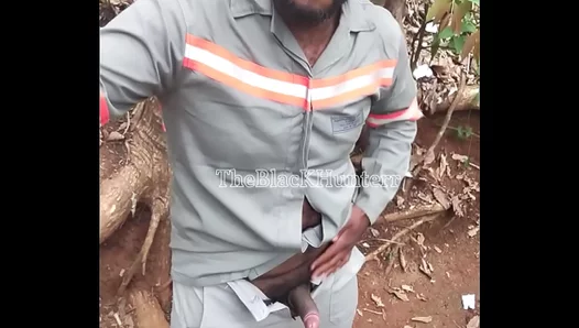 Caught in the Park: Horny Amateur Jams Himself Then Sucks Dick Raw – 18+