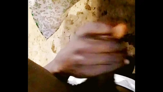 Solo Sunlight Session Ends in Epic International Cream Explosion – 18+