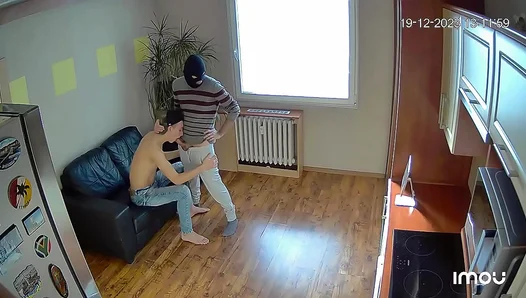 Hot Buff Twink JERKS Massive Hard cock in Steaming CZ LIVEVR – 18+