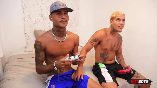 From Game Over to Blow Job Heaven with My Tattooed Guy – Steamy Gay Scenes