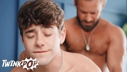 Joey Mills Comes Hard While Bruce Jones Gives Fiery Young Twink Energy – 18+