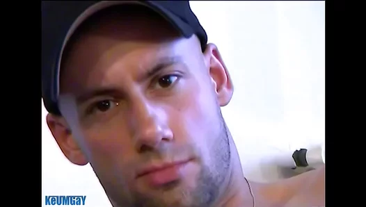 Huge Delivery Guy Gets a Steamy Blowjob by Buff Client – Full Service Tips Only