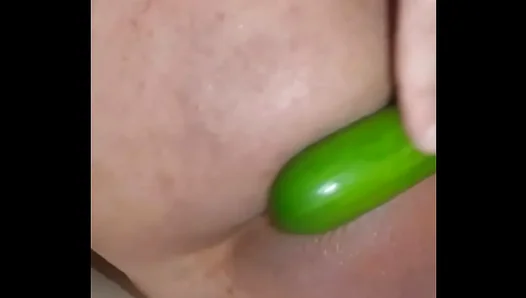 Solo Fun with a Thick Cucumber: Hot Naked Gay Dude Plays With Huge Toys – AmateurHeat 18+