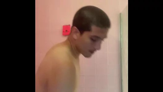 Snapchat Heat: Raw Amateur Blowjob Action Messy Cum Finishes – 18+