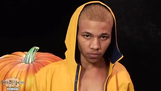 Curtis Creed Unleashed: Hot Thugboi Solo Jerk Off Session – 18+